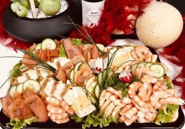Plateau poisson : saumon, crevettes, terrine